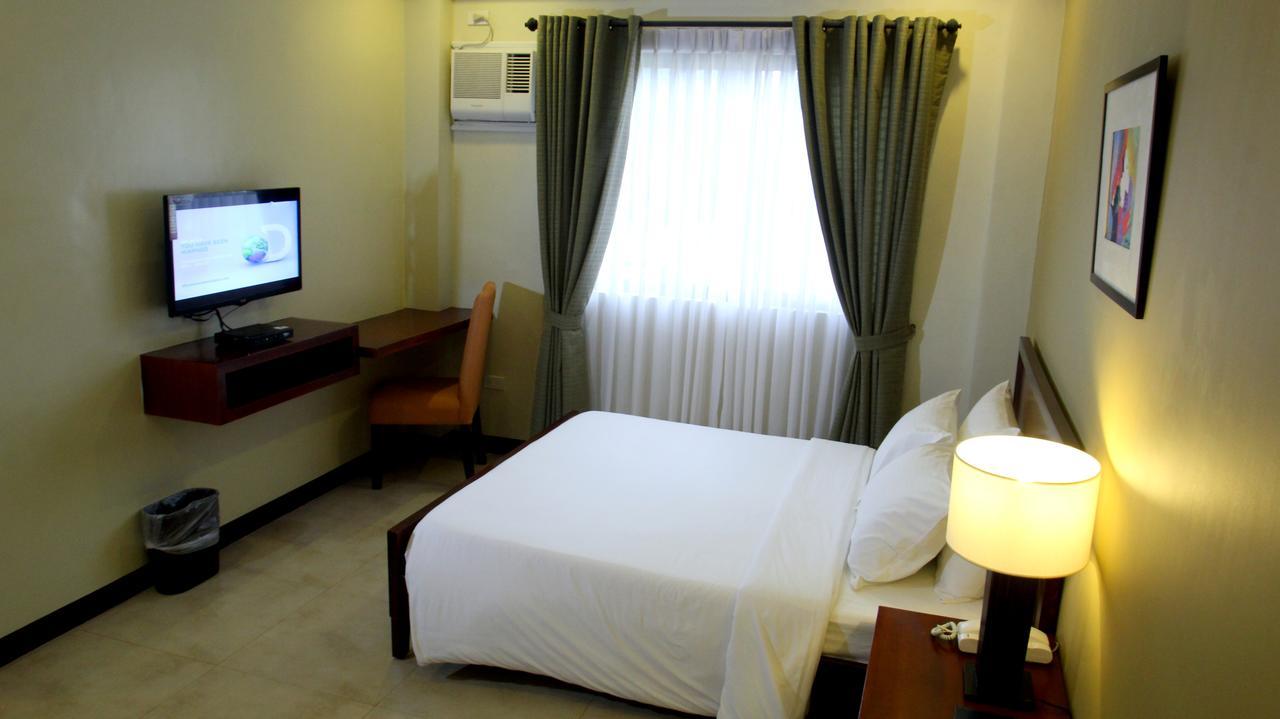 North Garden Suites Davao Luaran gambar