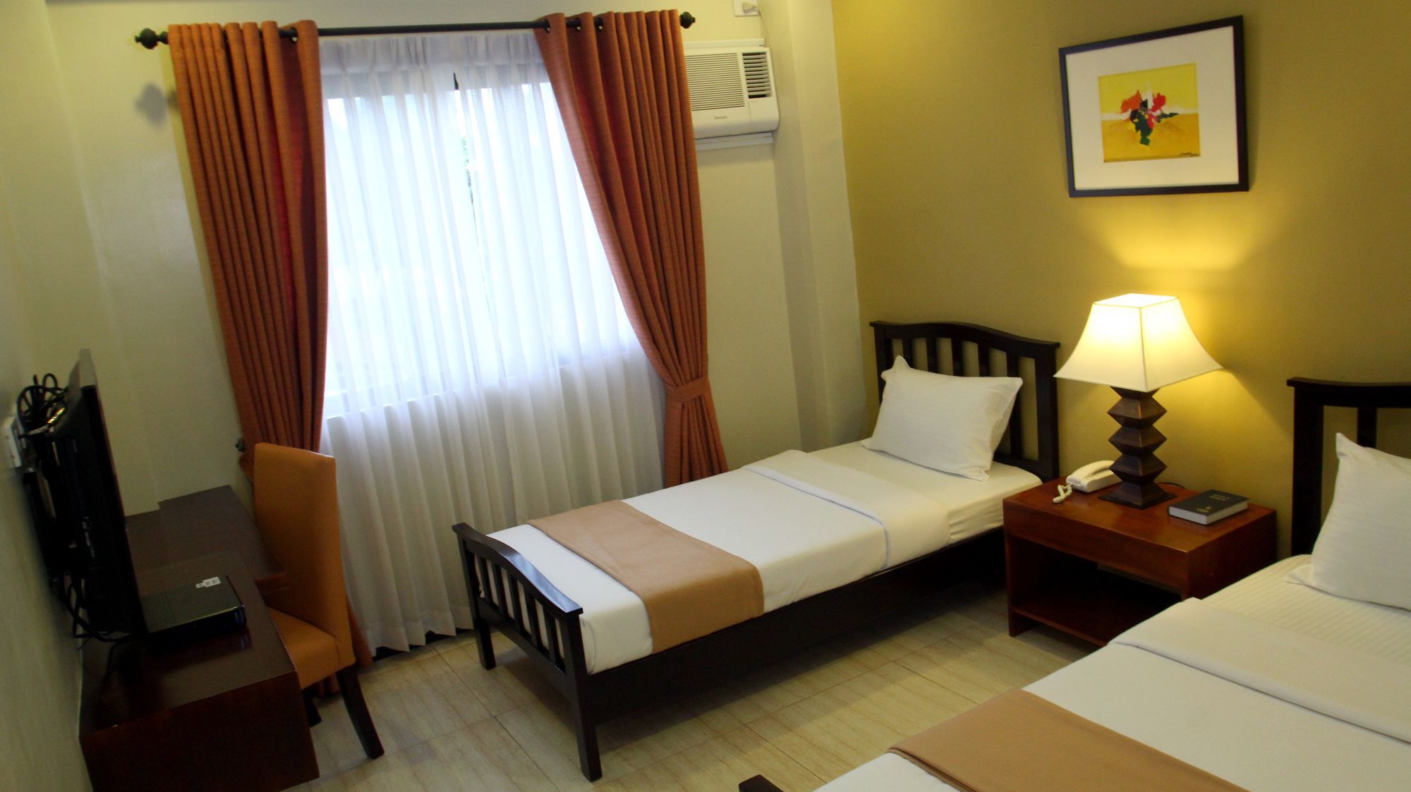 North Garden Suites Davao Luaran gambar